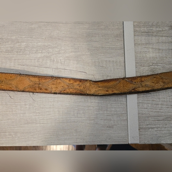 Vintage Belt USA Brown Men's Size 36 No buckle Unsure Of Brand - Picture 3 of 8